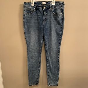 Wonderly mid-rise skinny jeans, size 12
